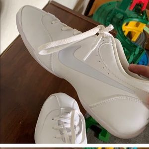 cheer shoes